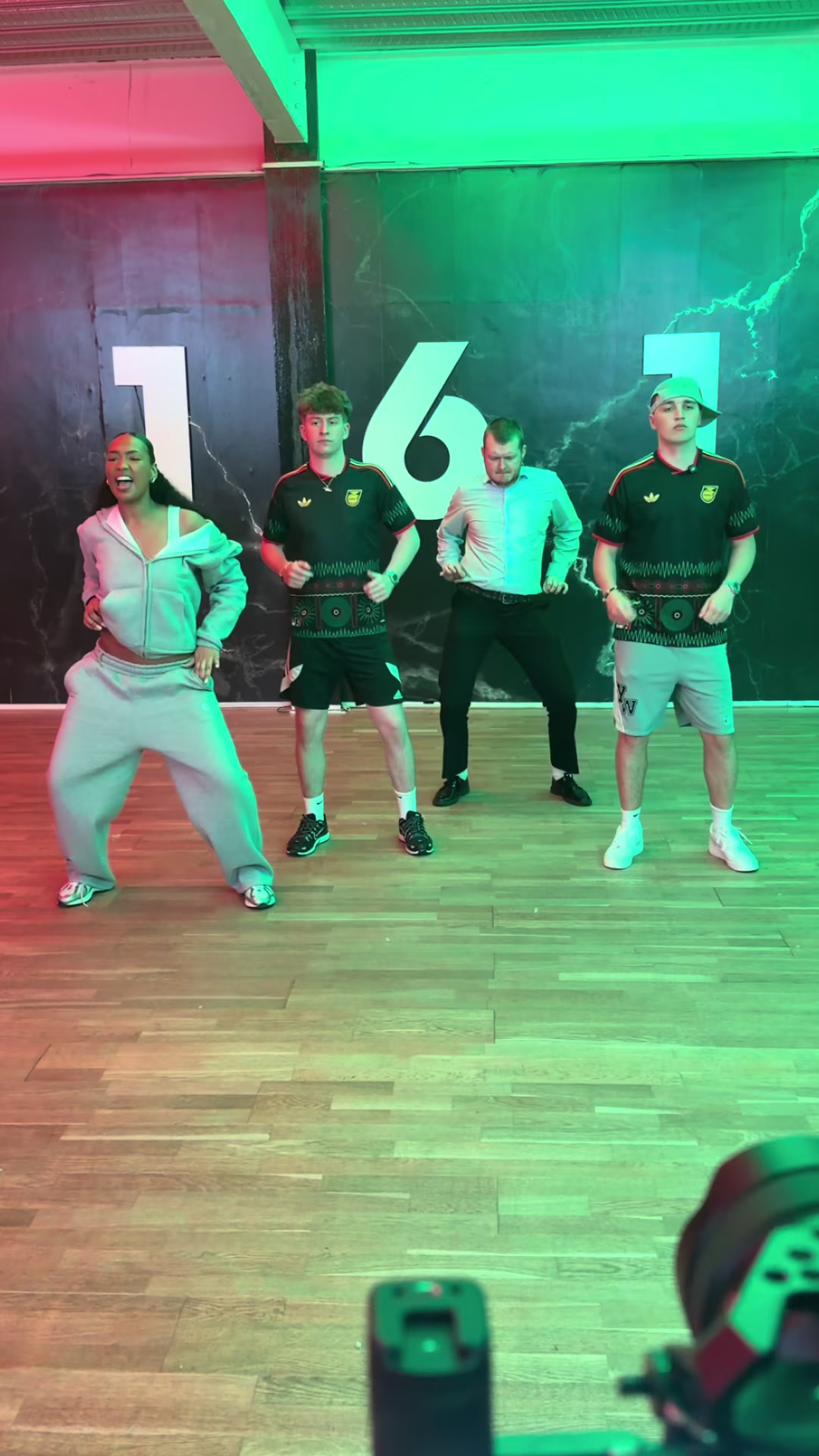 @HeinzBaines