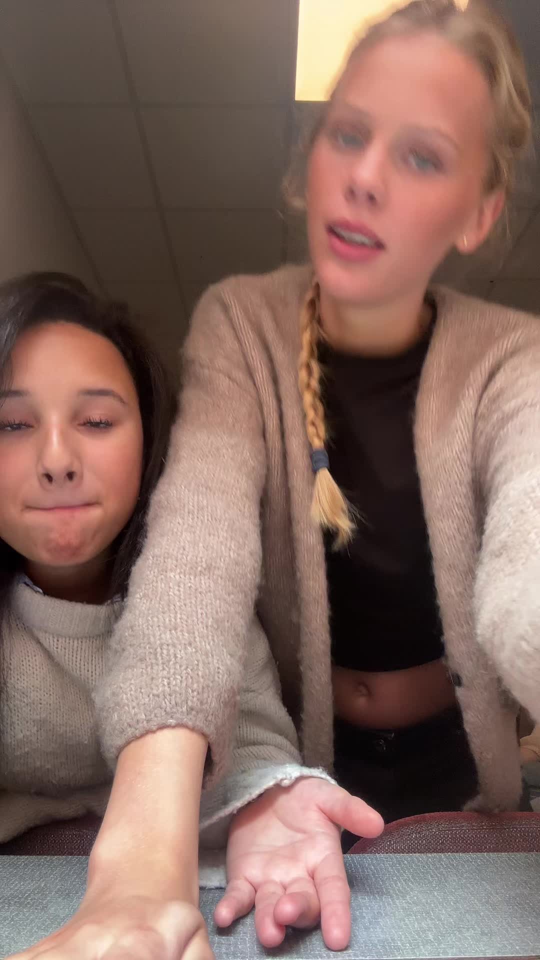 @sonja😸😸