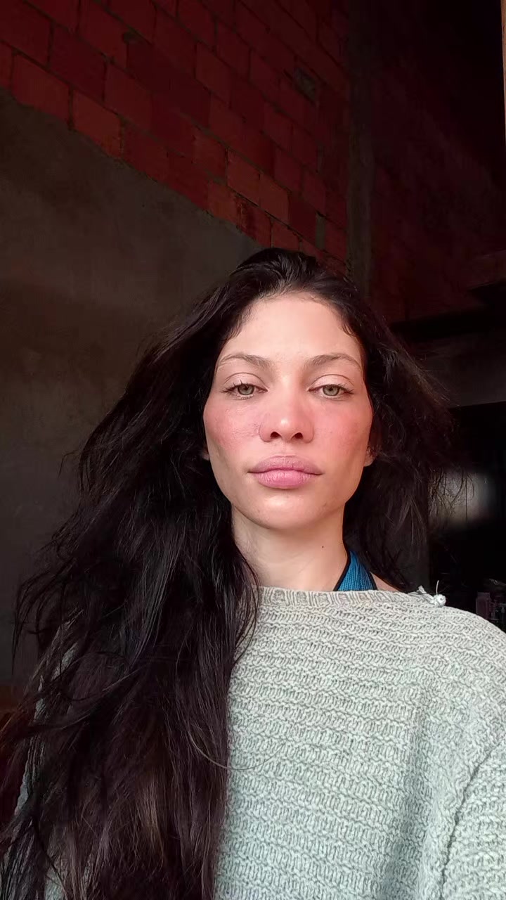 @Emma
