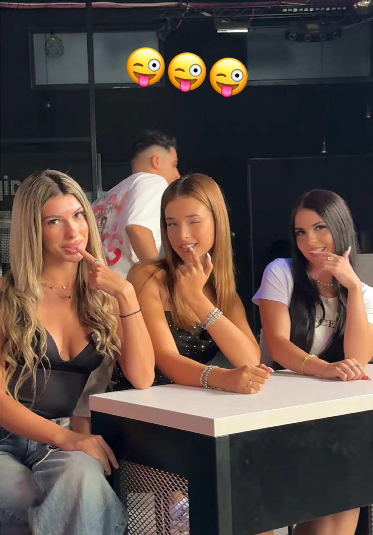 @S1KE