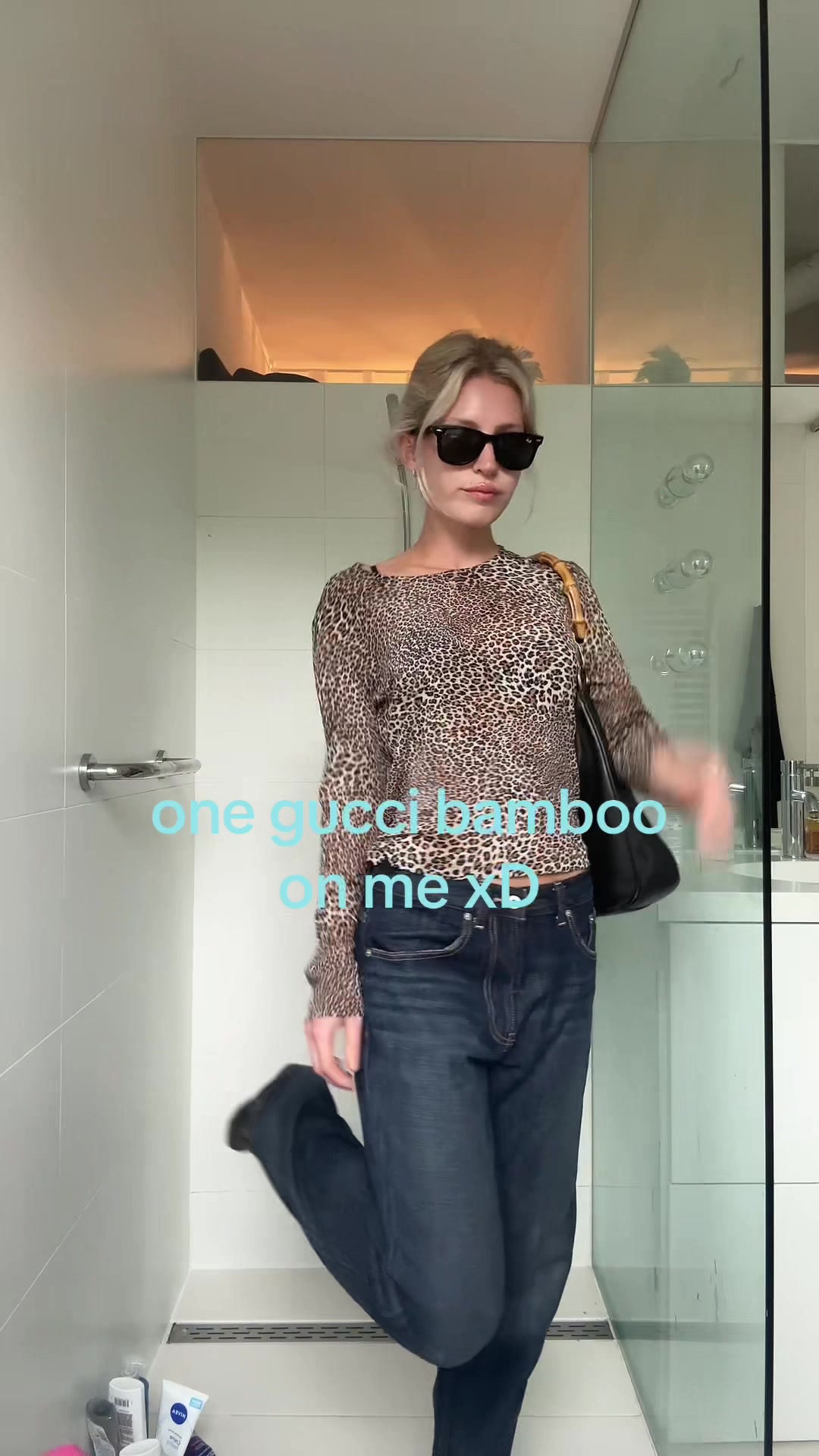 @lu