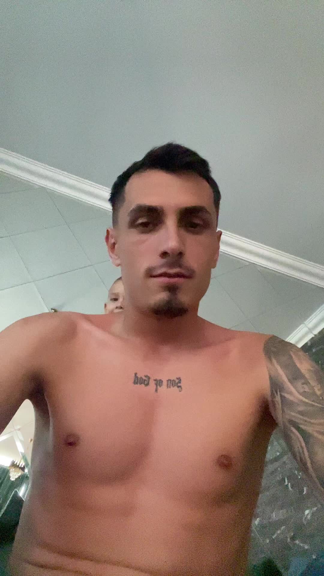 @panku160699