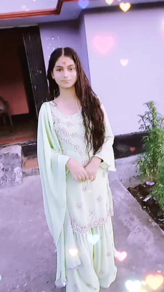@Deepa_🩷✨