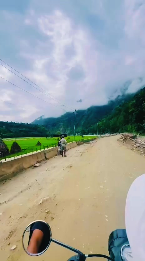 @DJ मेघ लामा