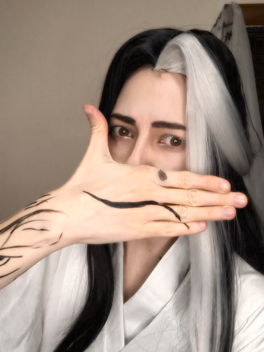 @шиди Лю🗡️
