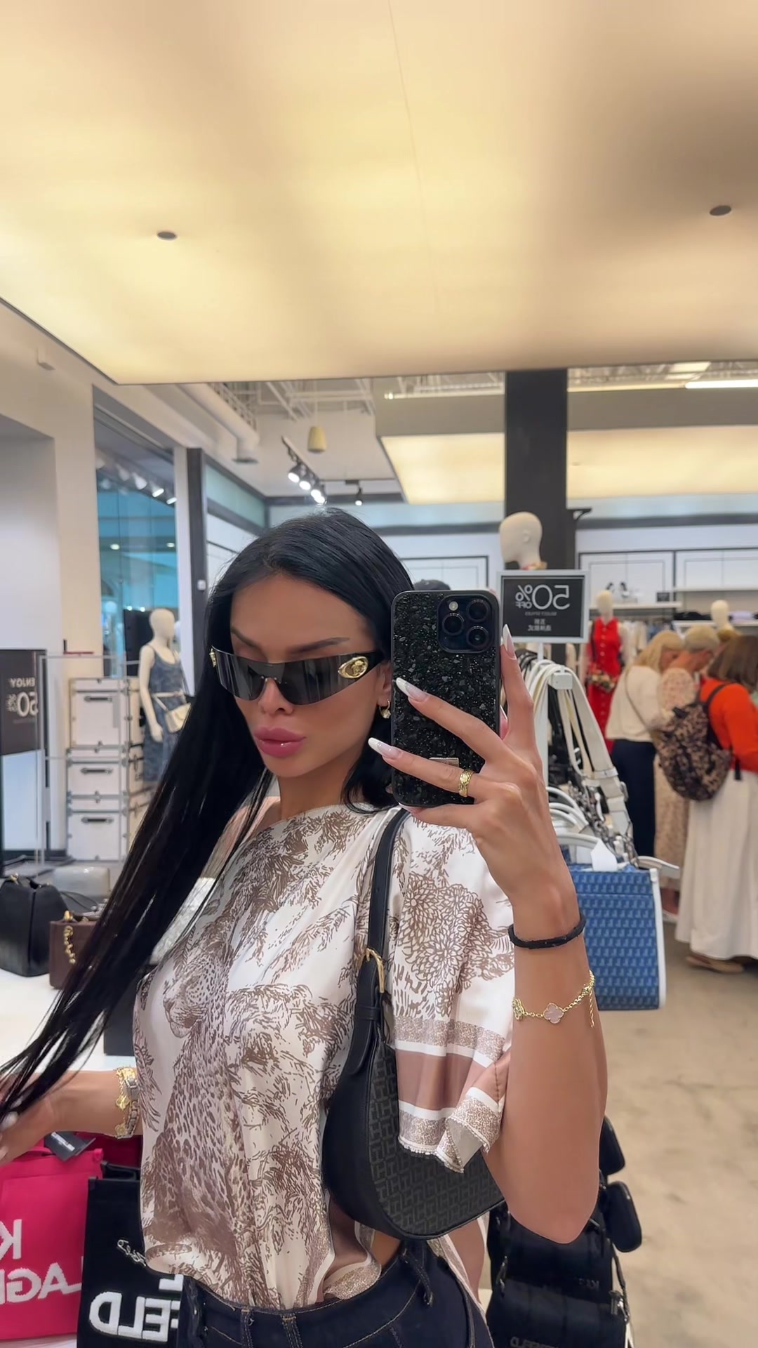 @Eleni 🌺