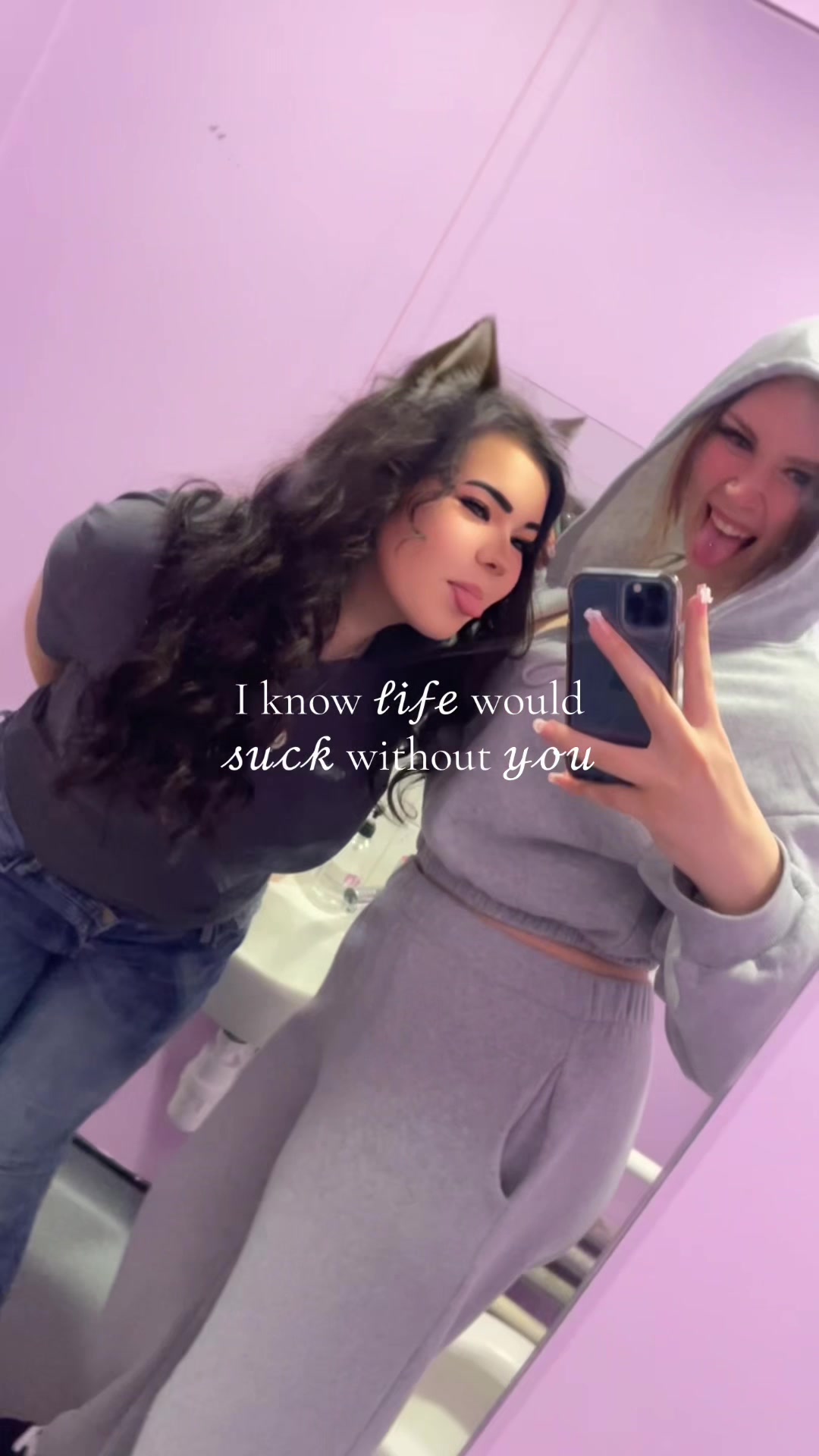 @𝒮𝒸𝒶𝓇~𝓂𝒶𝓇𝒾ℯ 💋