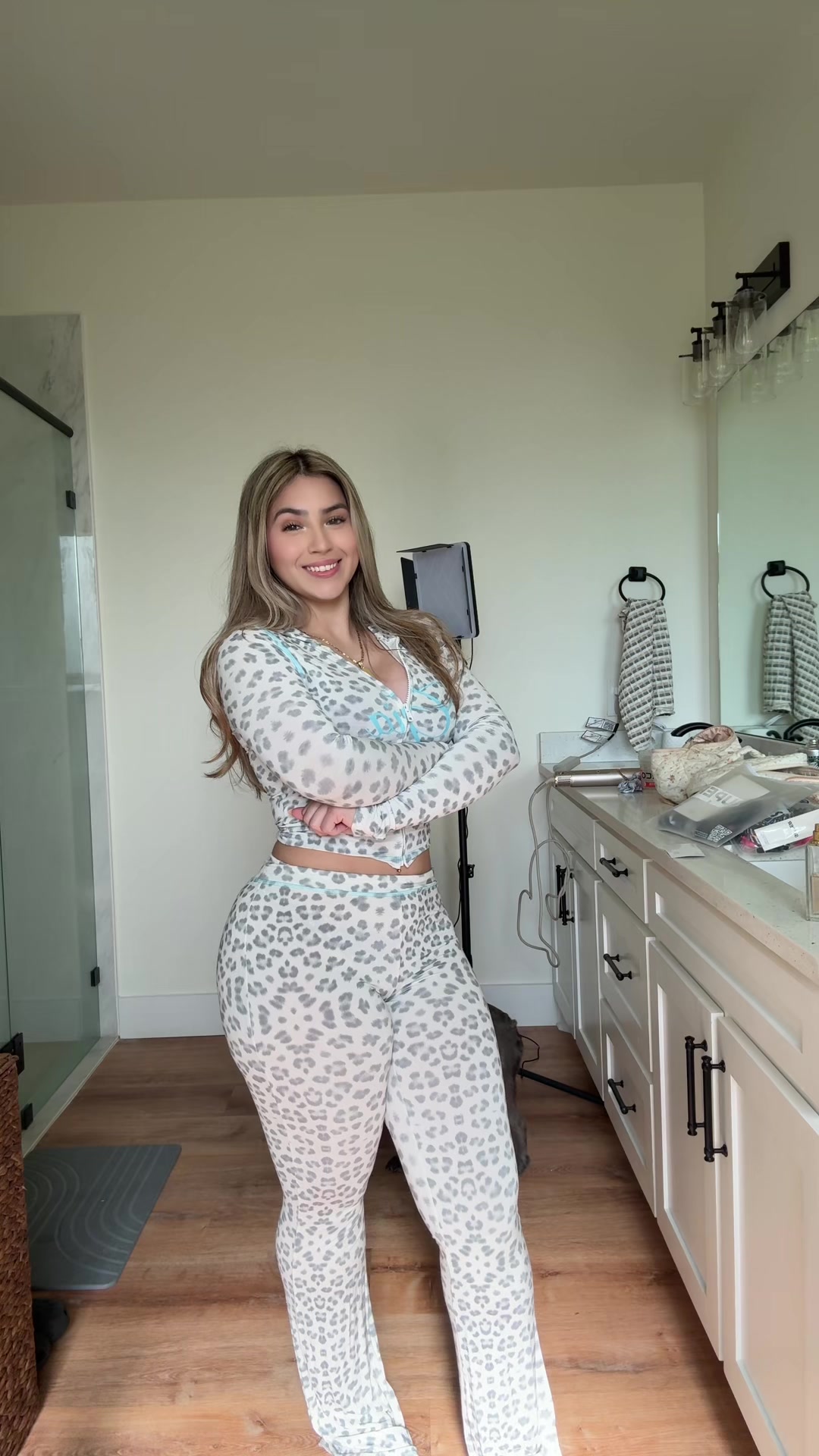 @nicolehill007