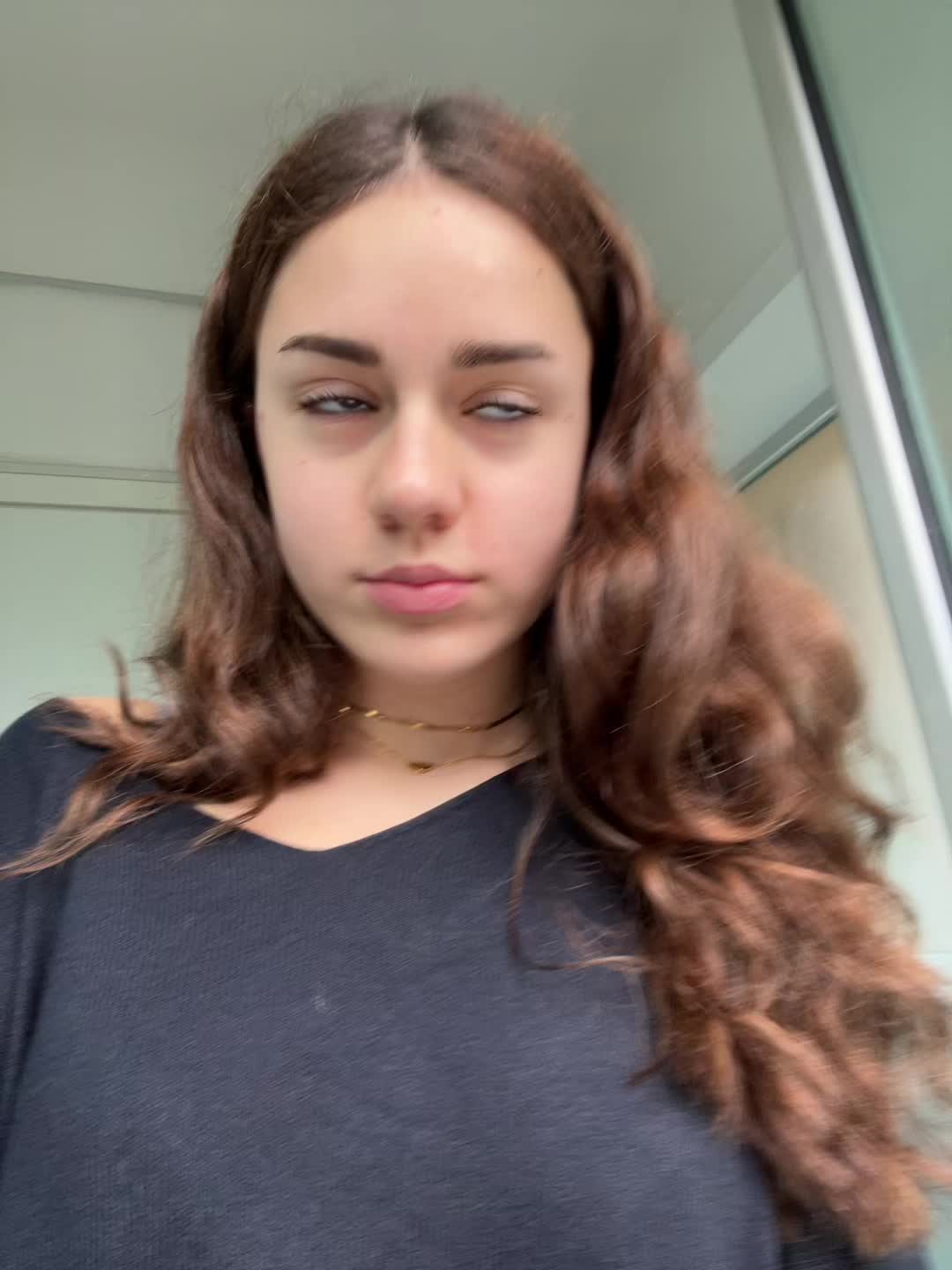 @giú