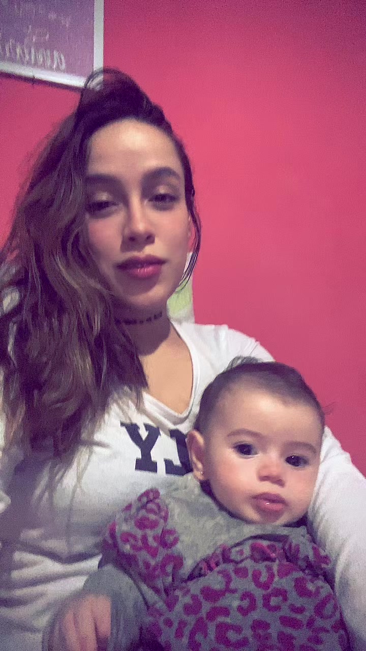 @Bruna Caroline