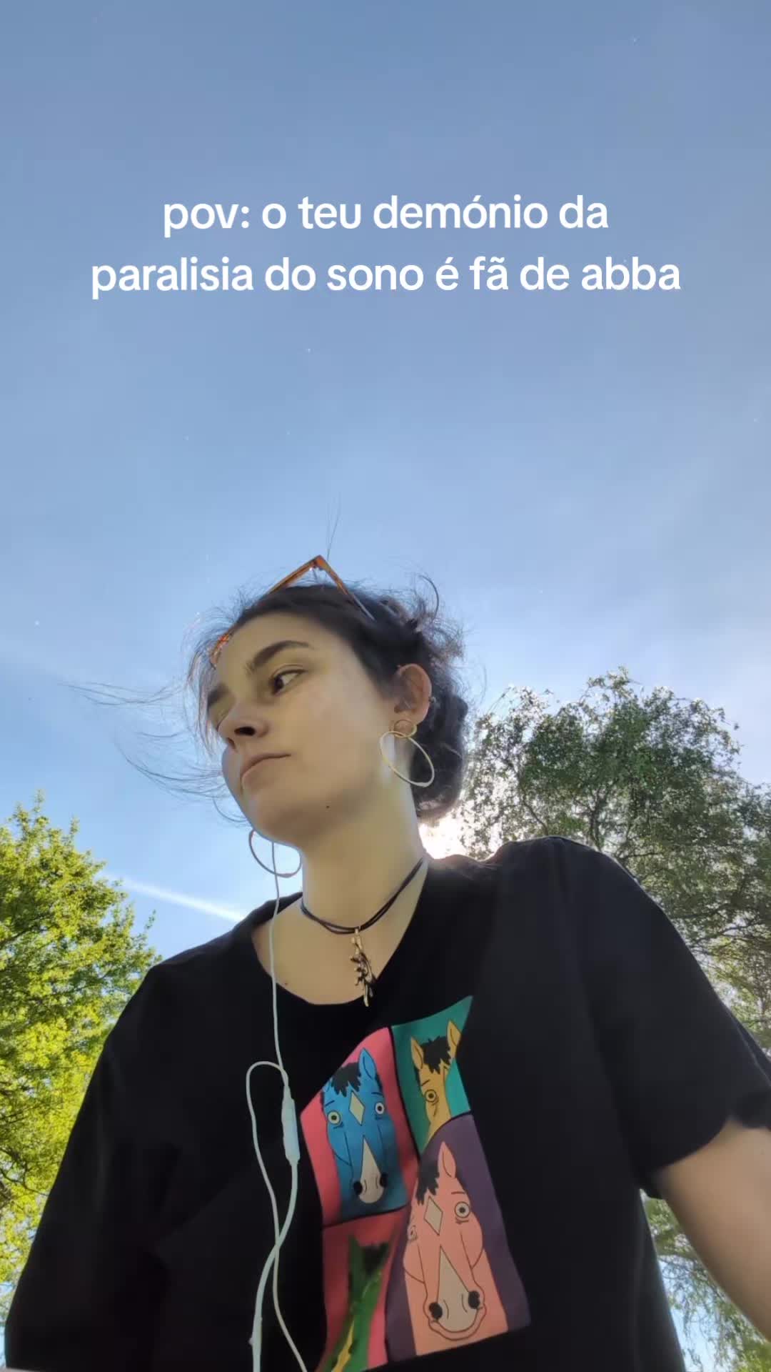 @núria