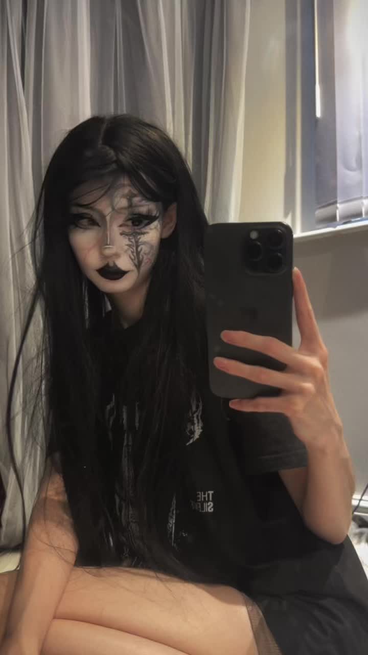 @batgorl69