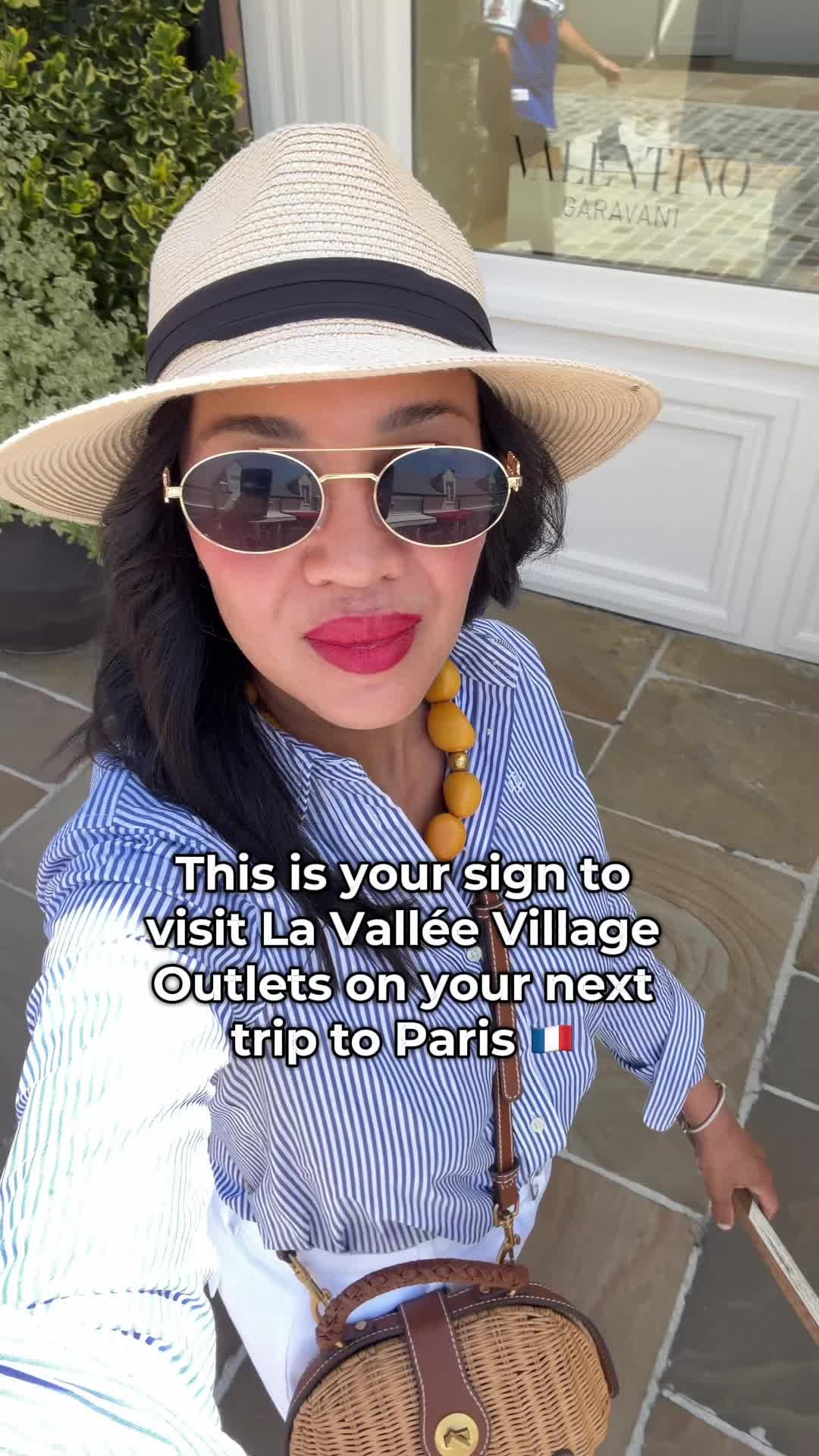 @Ella | travel & lifestyle 50+