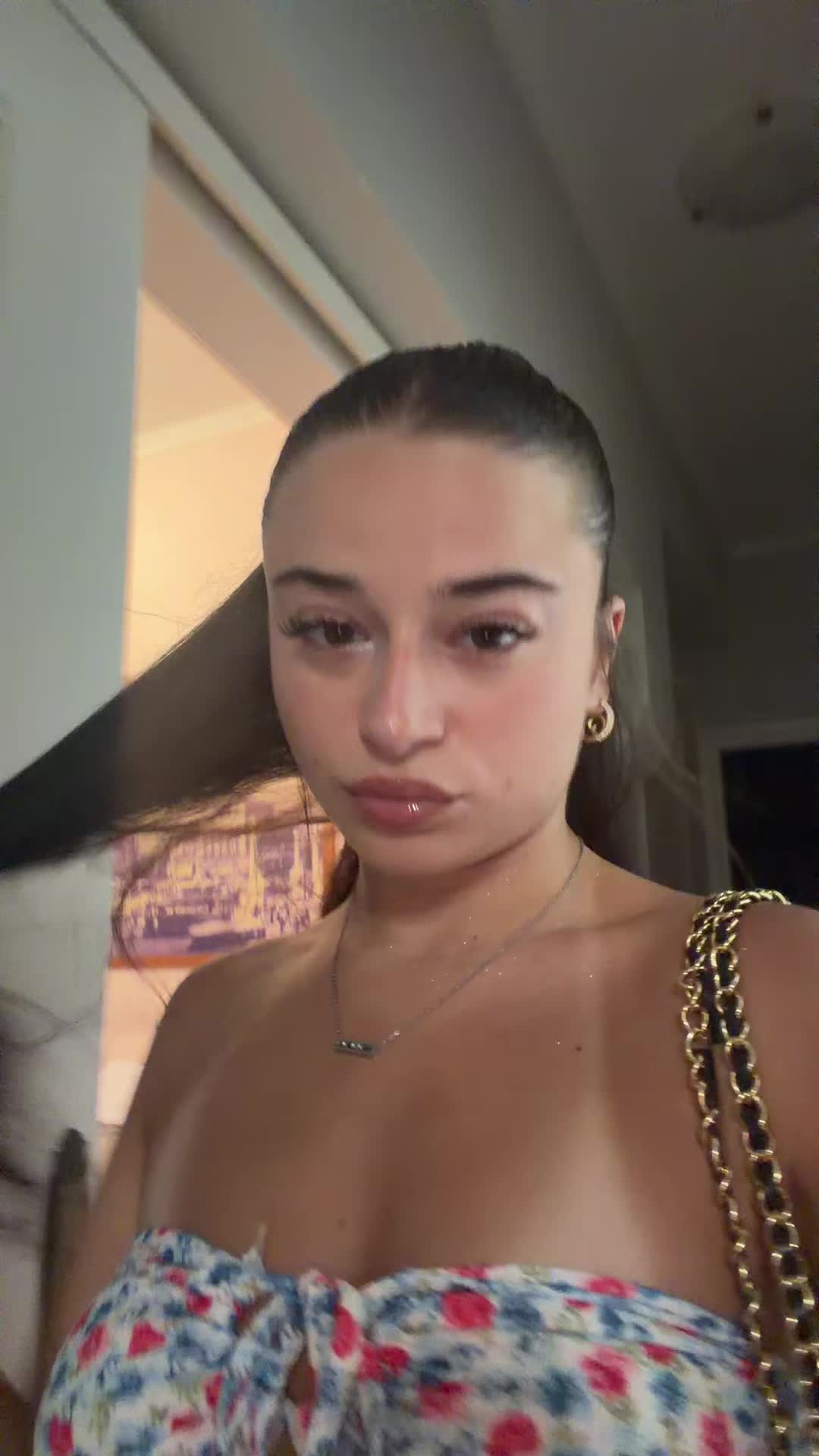 @Έλενα