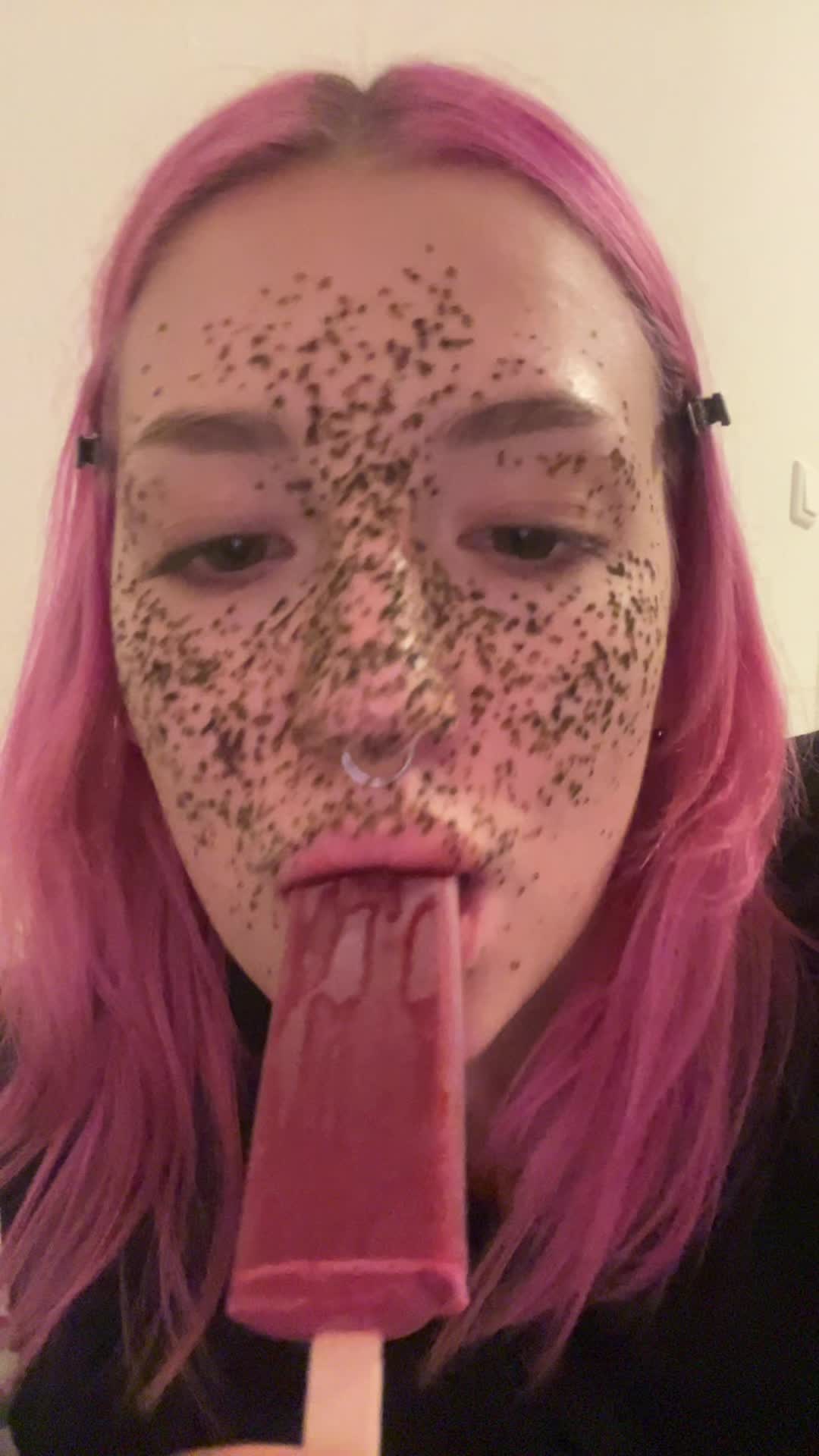 @batkiss3s