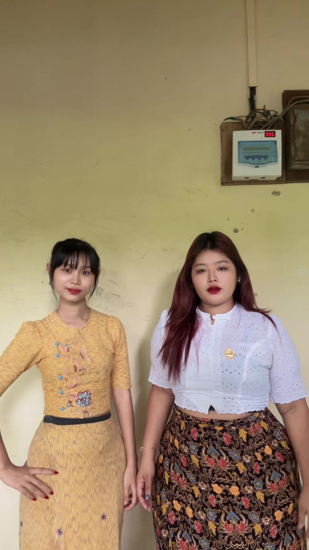 @yoon.wadi.kyaw(official Acc)