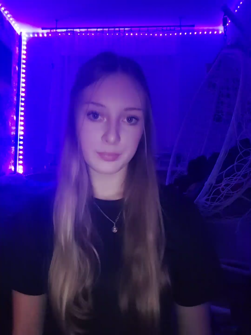 @𝕺𝖑𝖎𝖜𝖎𝖆🥀