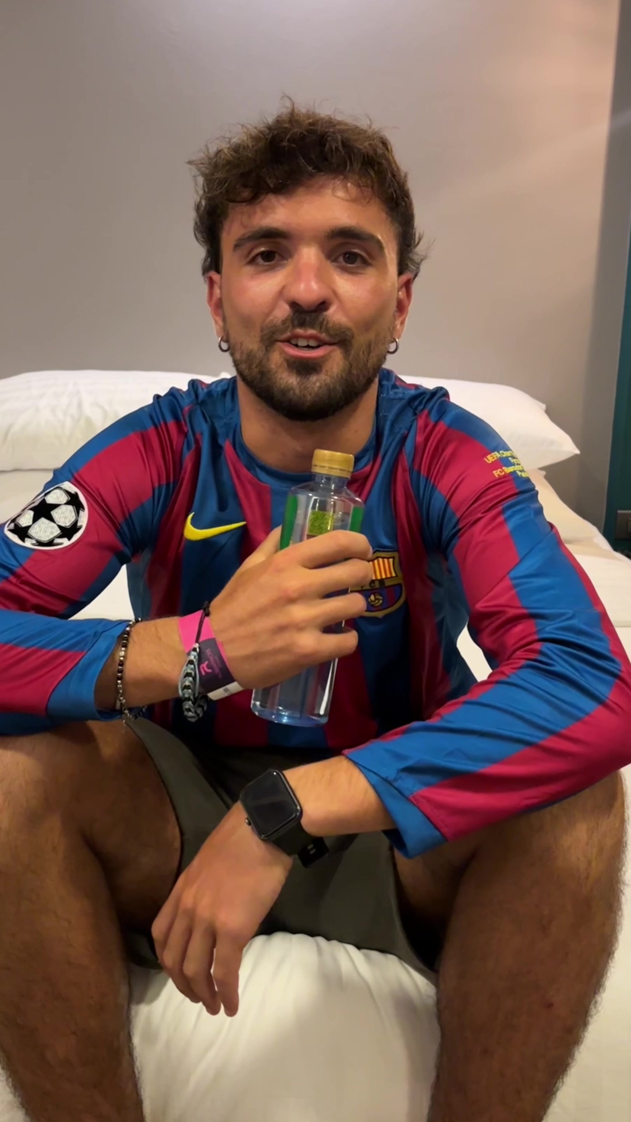 @javicaparross__