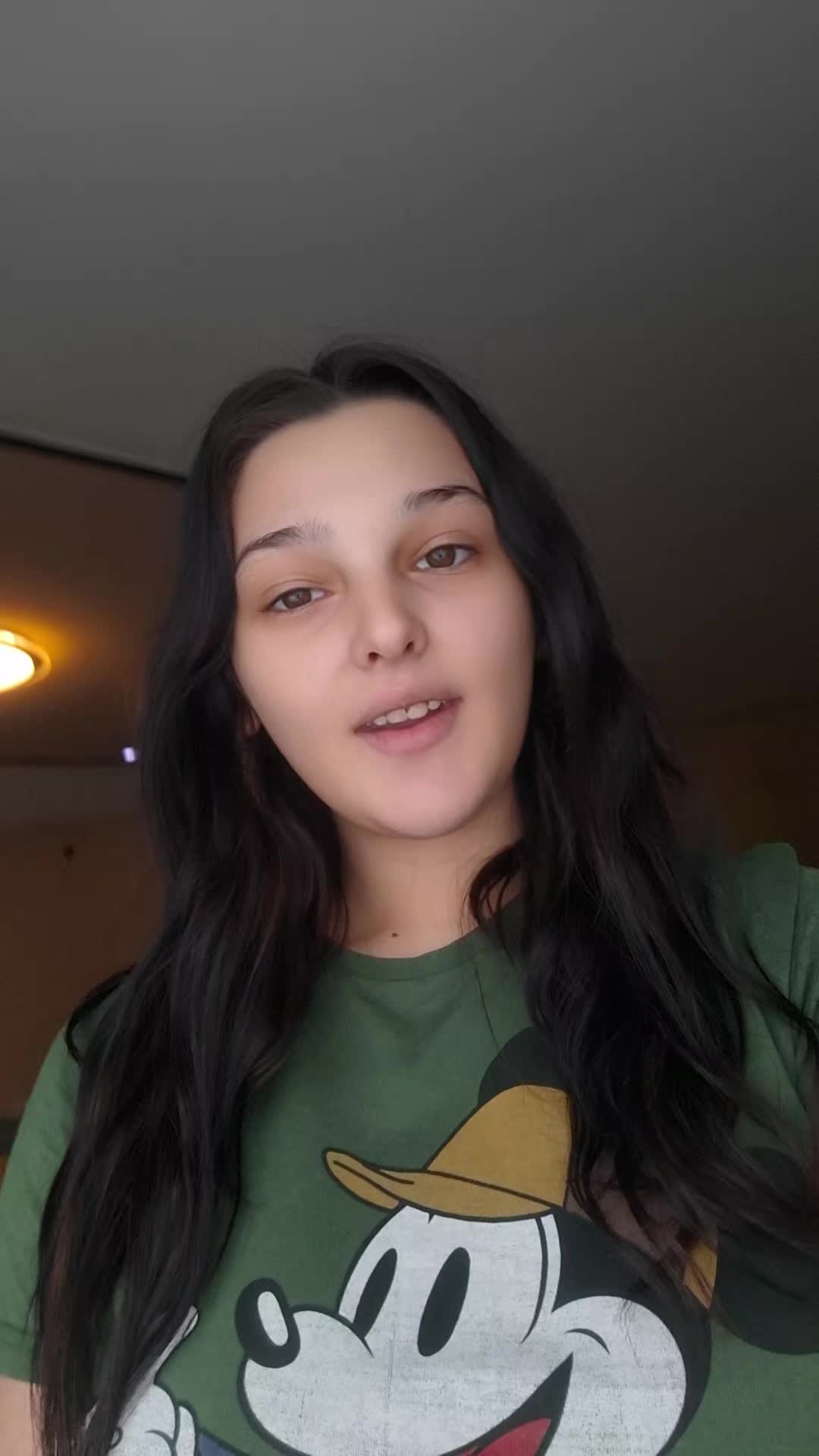 @_schuszter_alexandra_