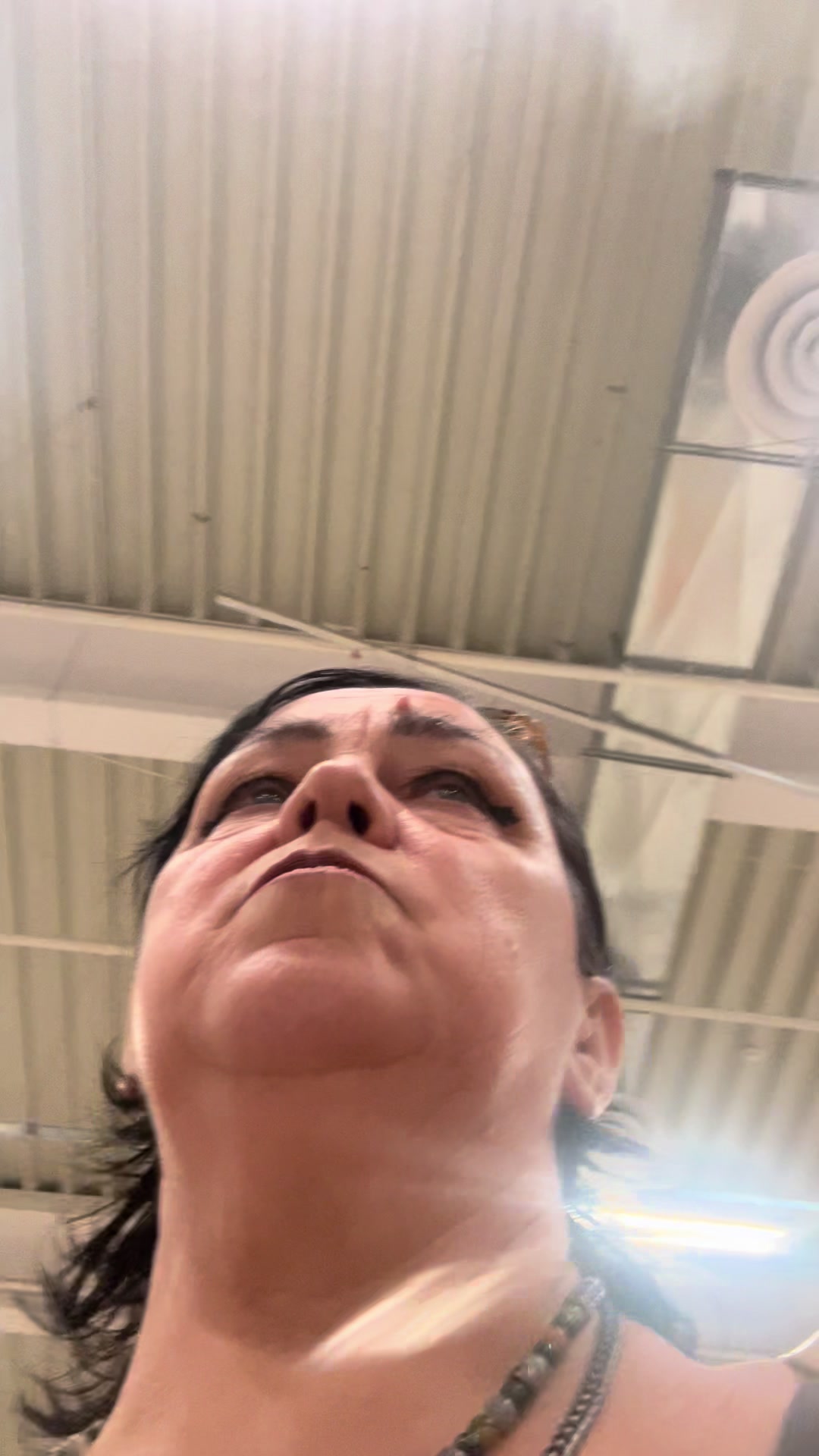 @Nela