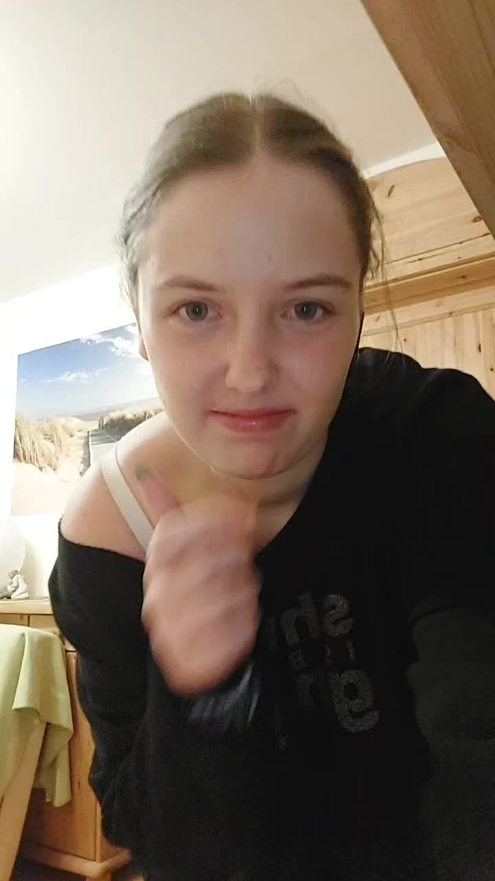@elanieshi7