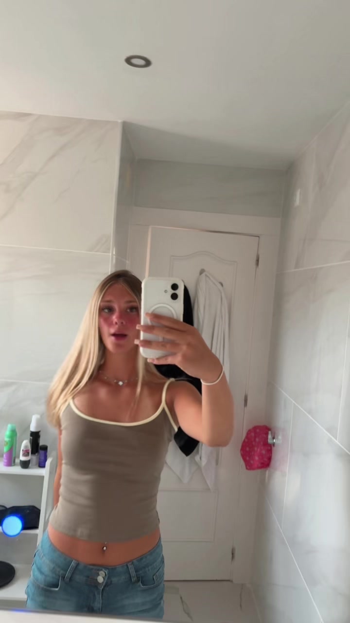 @xlaurah.x