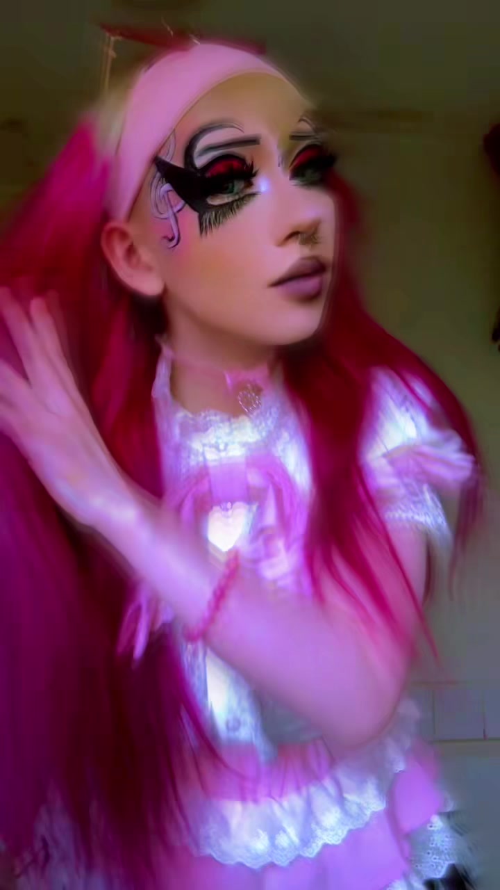 @•C♡