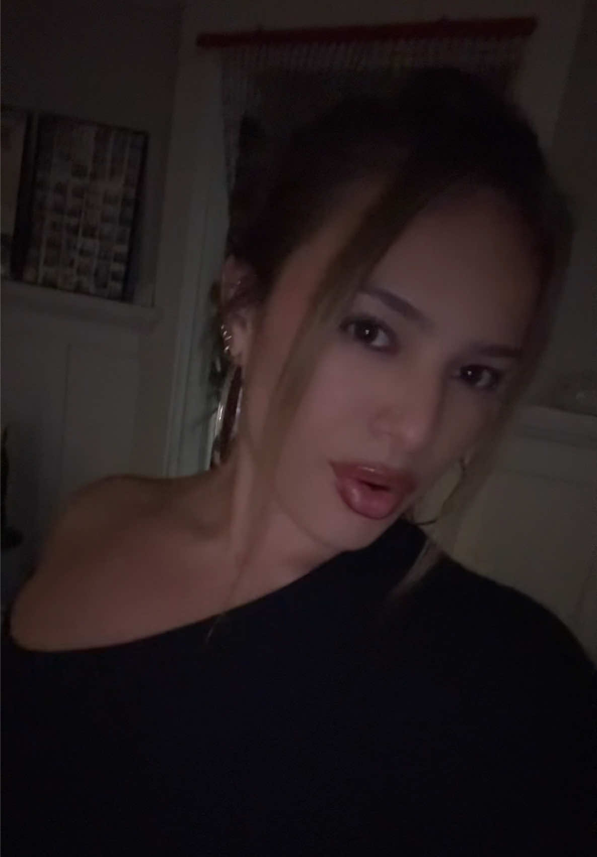 @Lala