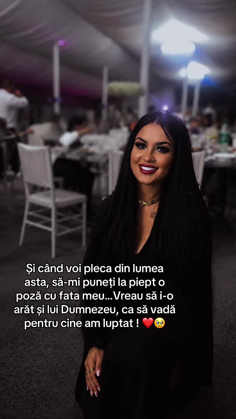 @Melania_marya25