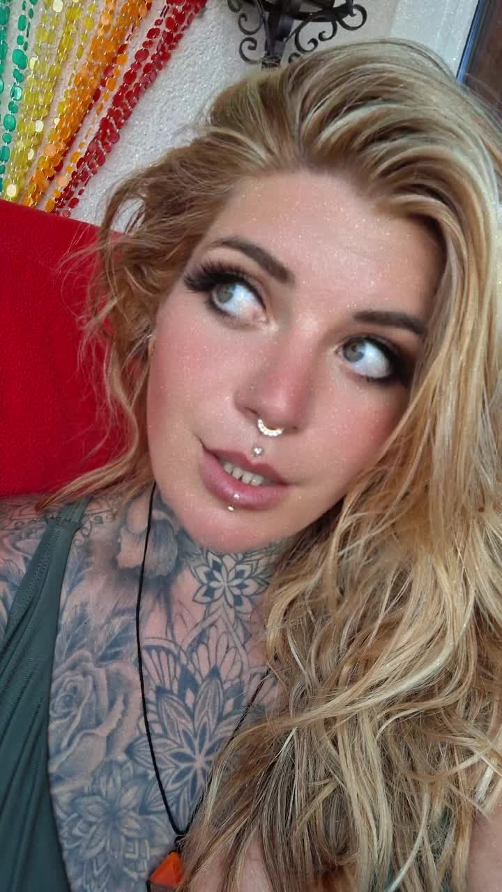 @Apollonia Rose