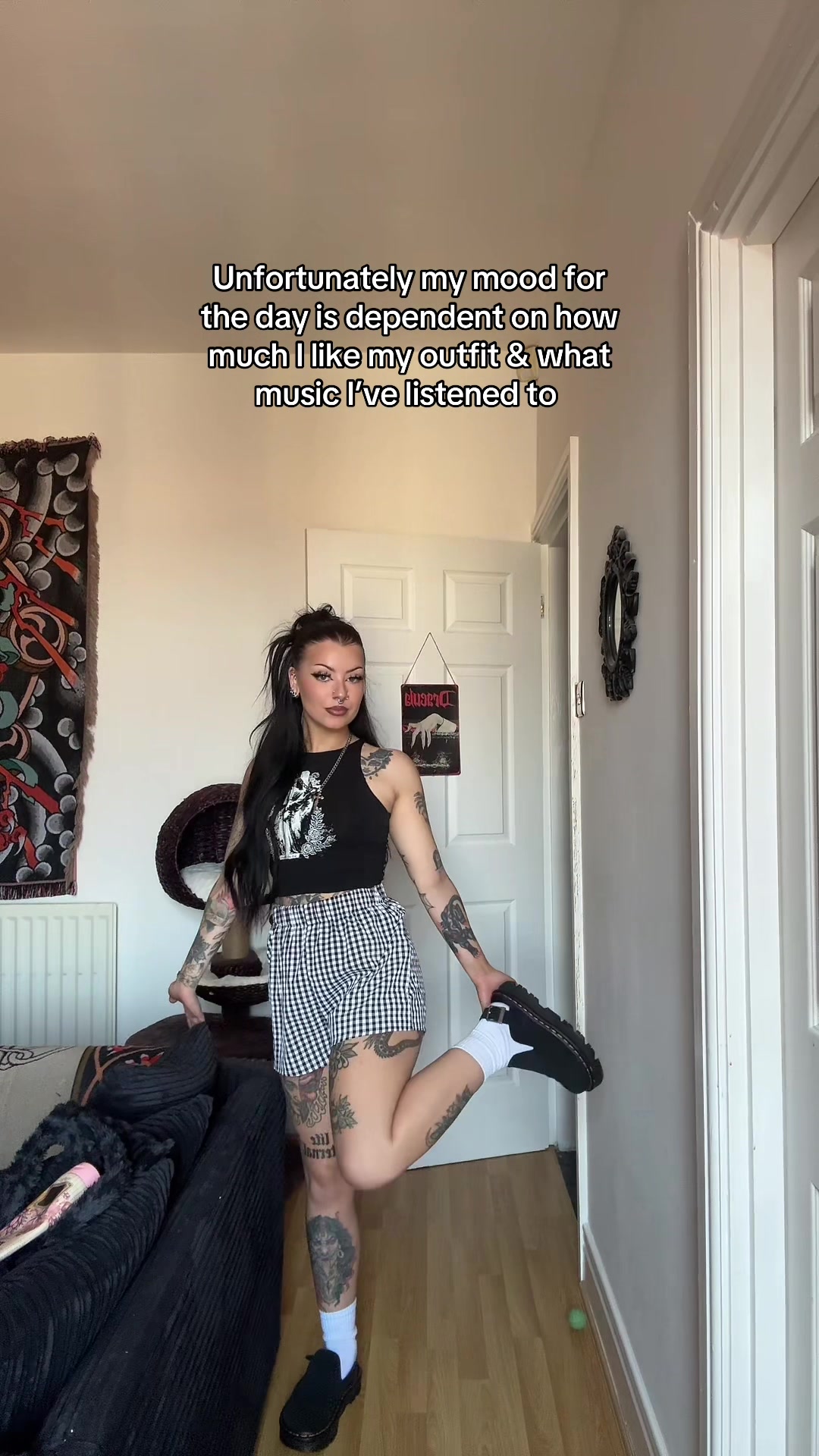@kyra🕸️