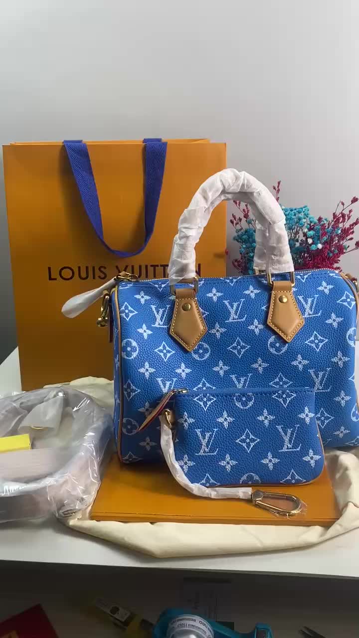 @Qiqi118