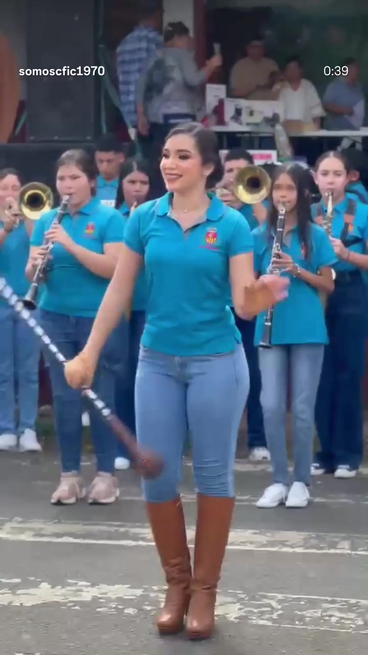 @𝓓𝓪𝓷𝓲𝓮𝓵𝓪🎀