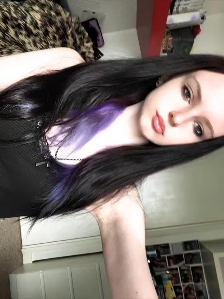 @✩