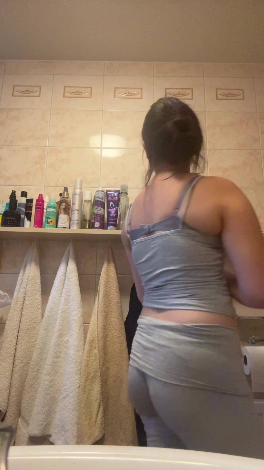 @emilia09_aa