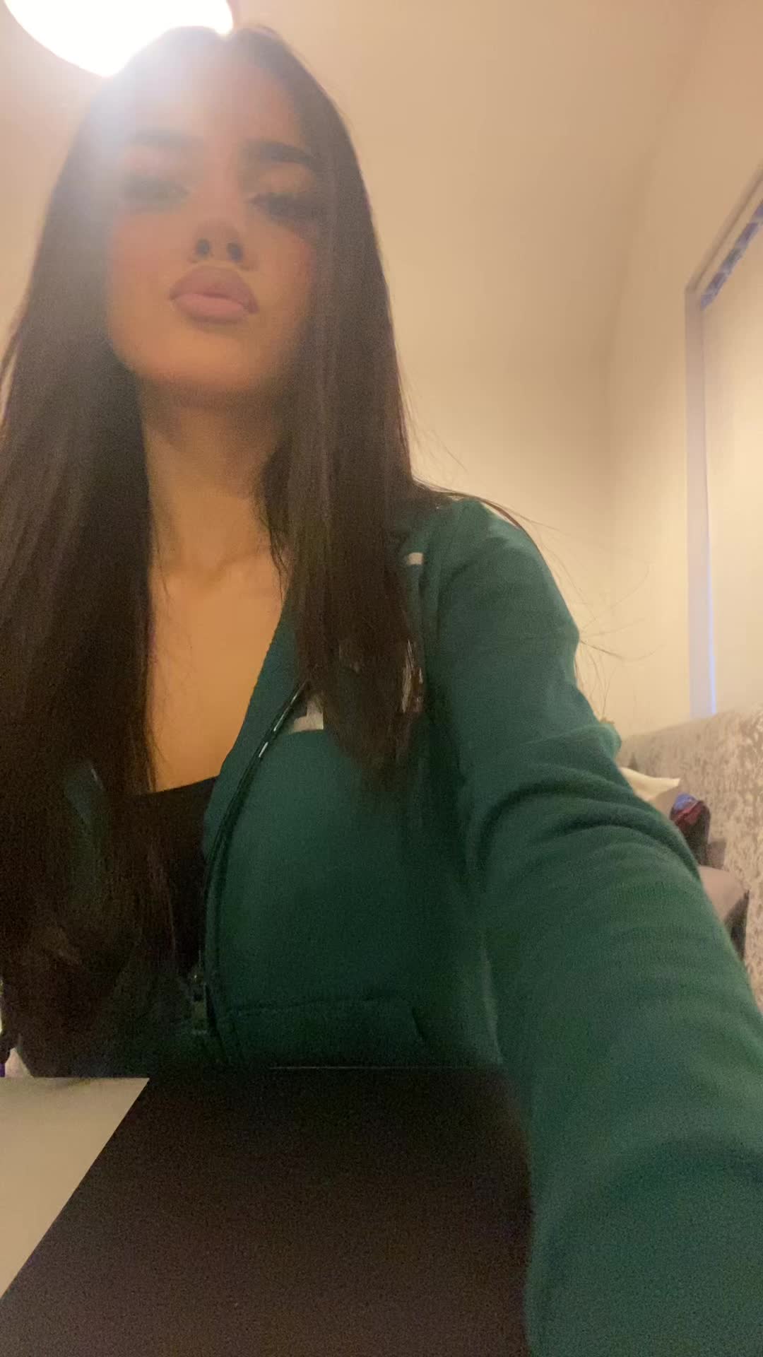 @Sisi