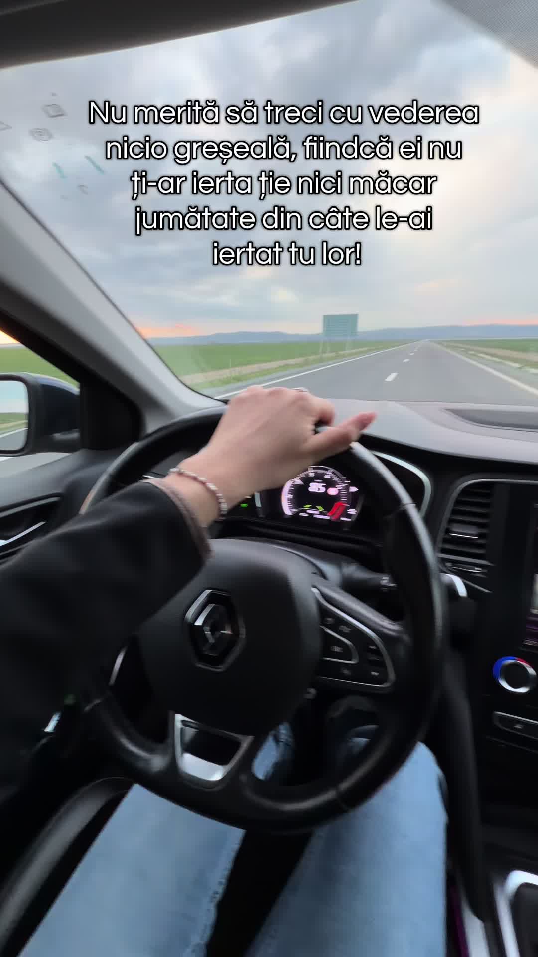 @Mxr