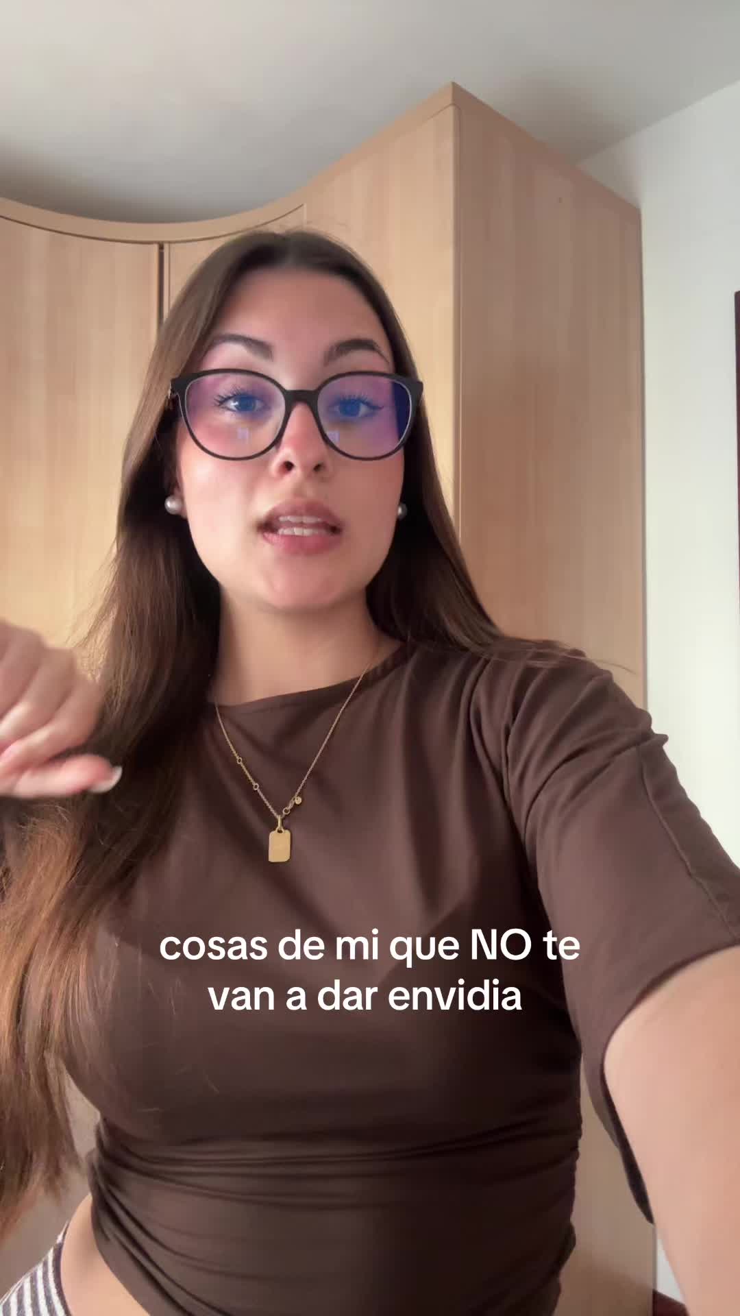 @Aroa