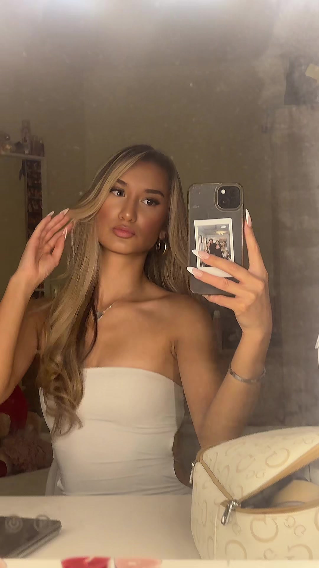 @chlxek_