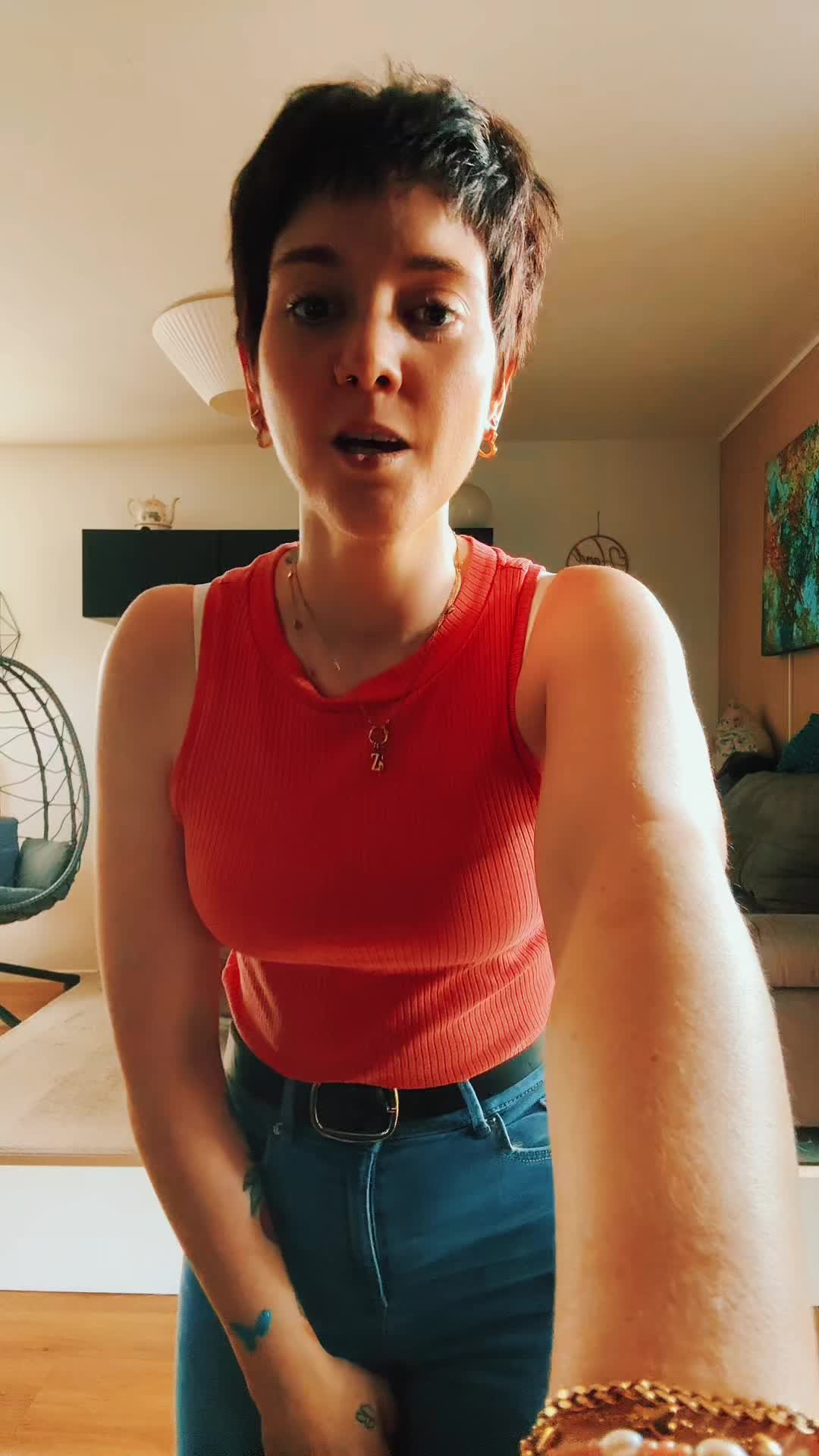 @AileenLuisa