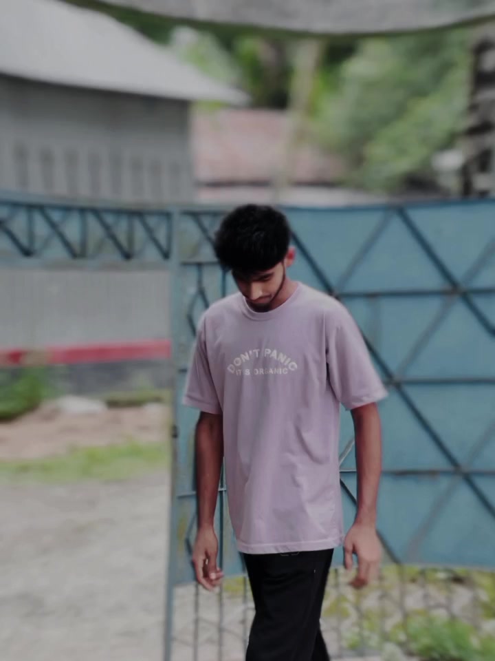 @J+?