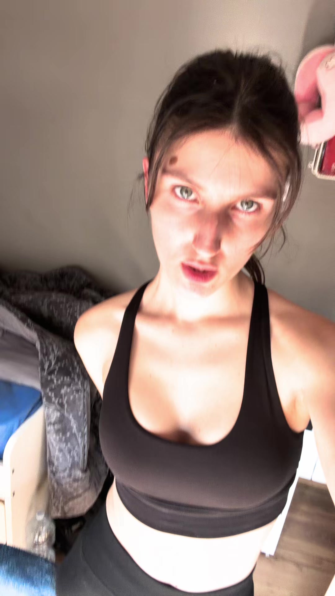@pretty_annanas