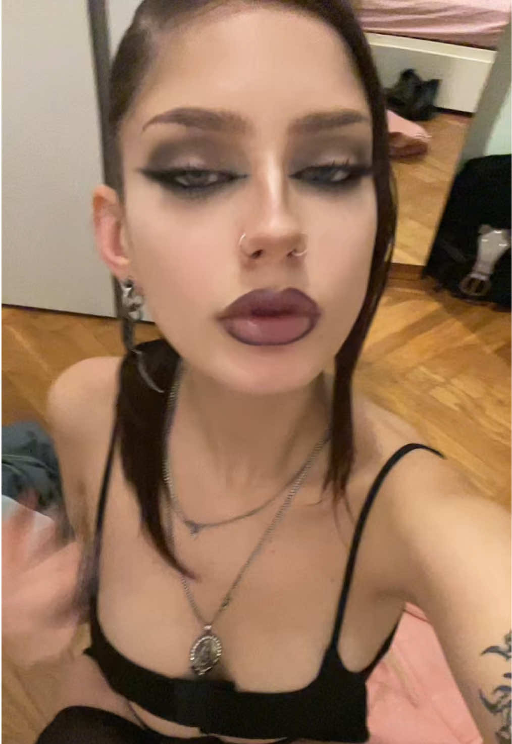 @Nina