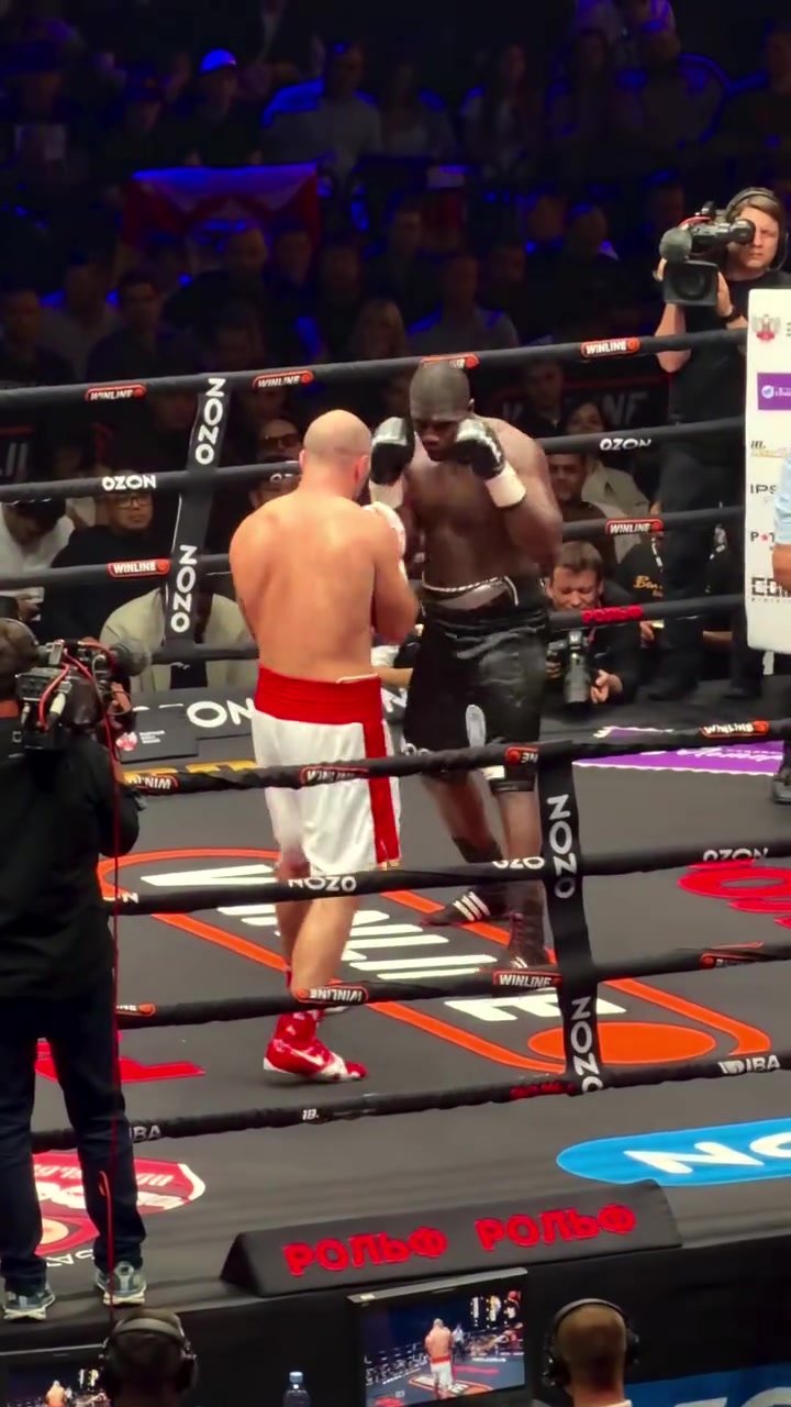 @GenuineFakeBoxing