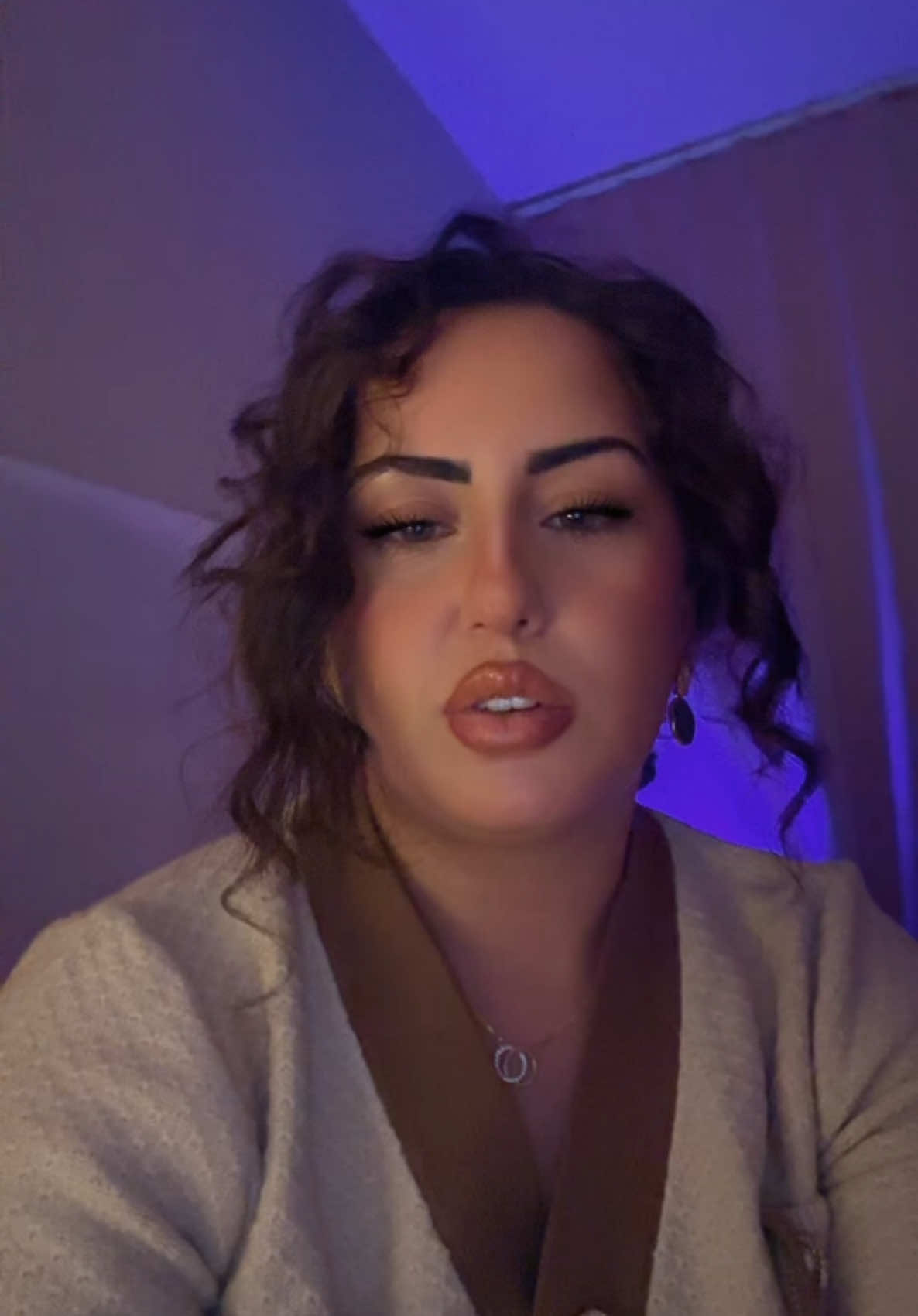 @Karimaberry2