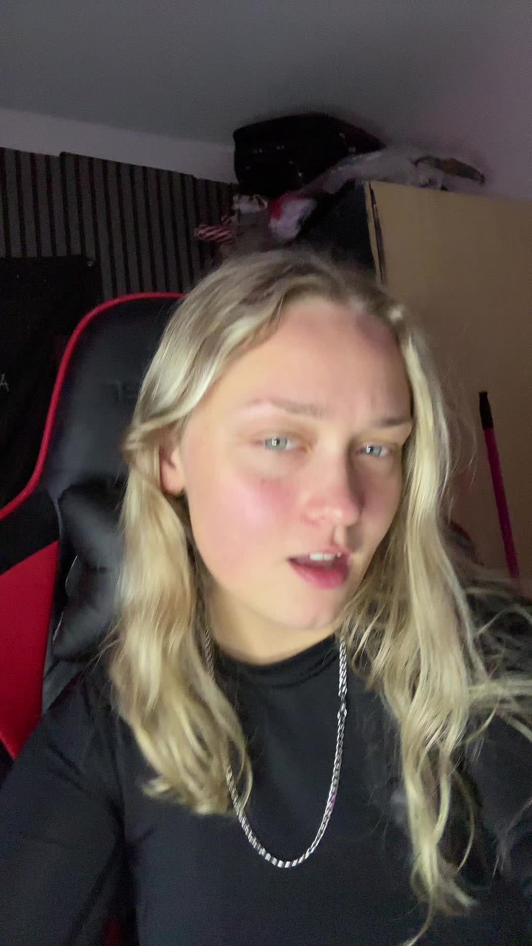 @𝕵𝖊𝖘𝖘𝖞 𝖕𝖊𝖆𝖈𝖍