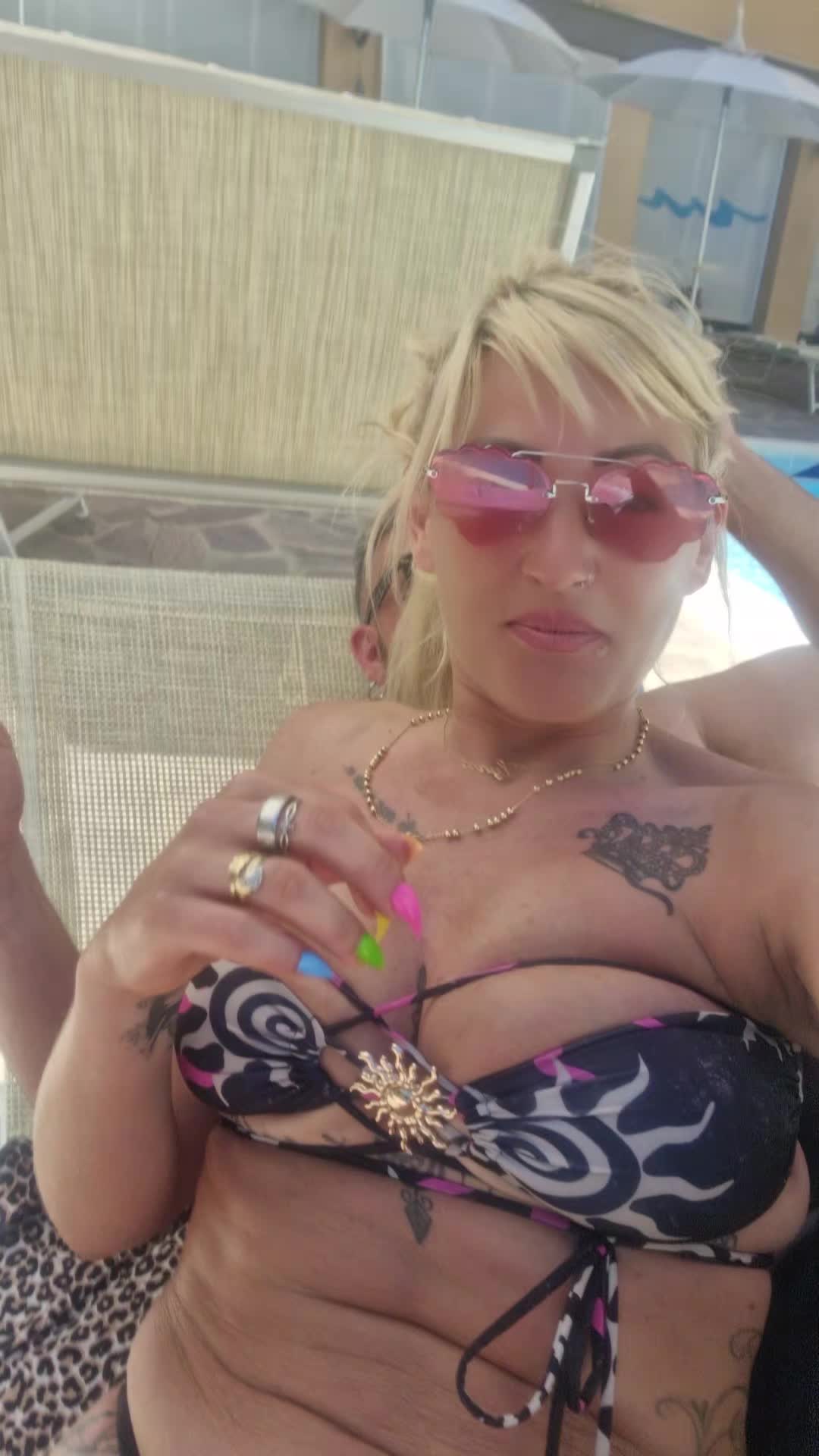 @AnnaMaria
