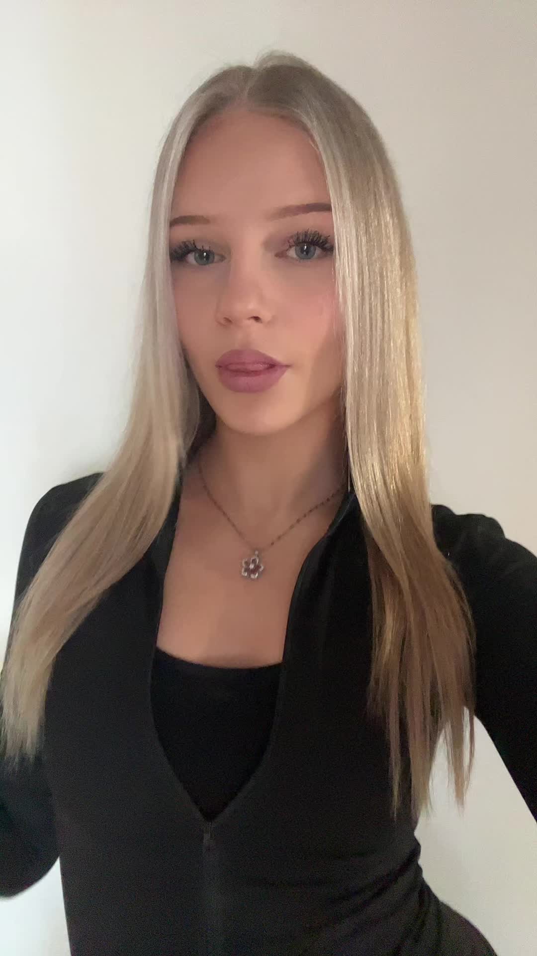 @jula.vis メ𝟶