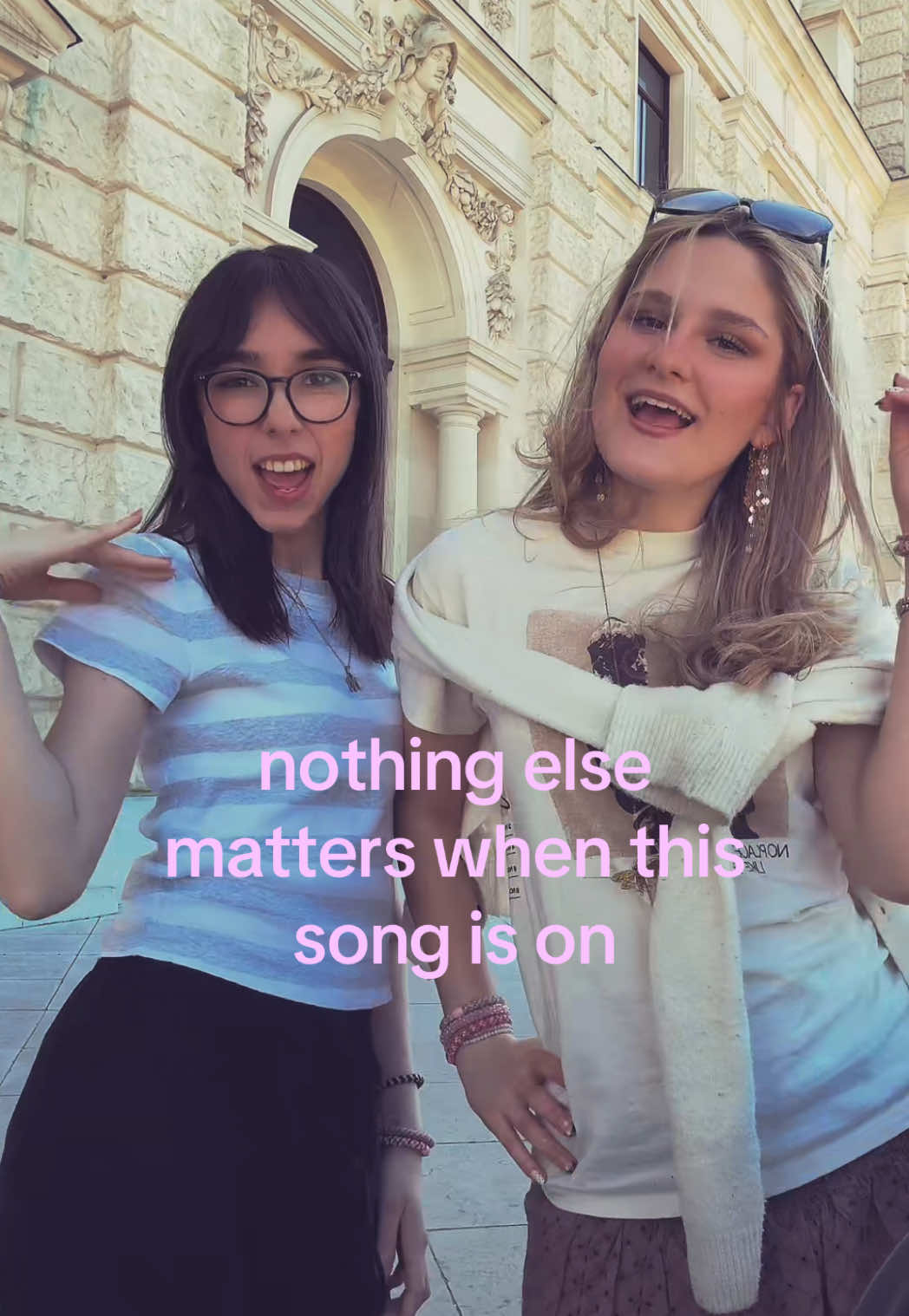 @leni