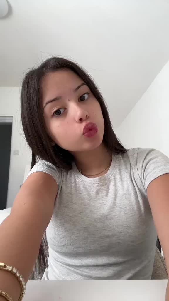 @𝓁𝒾𝓁𝓁𝓎 ྀིྀི